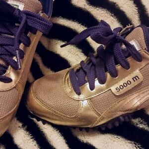 Puma 5000m Metallic Gold Sneakers 7.5M